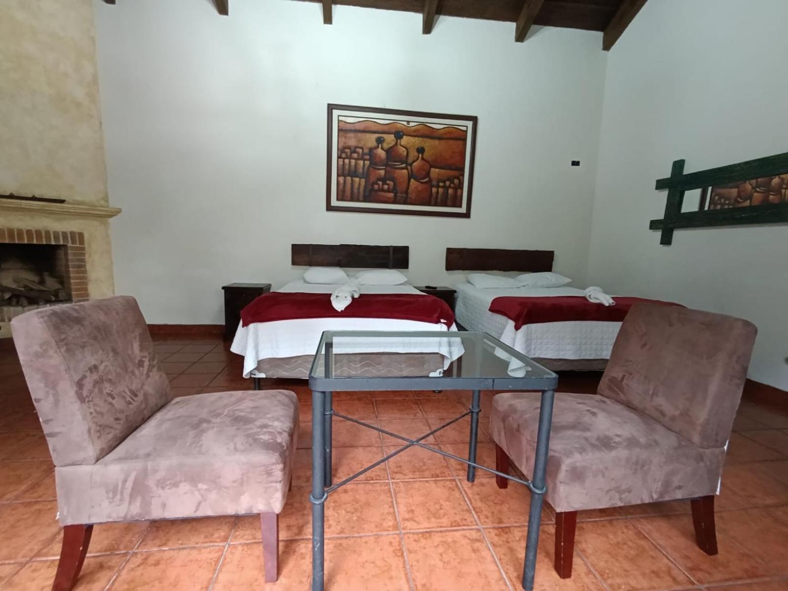 Donde Lico Hotel Antigua ภายนอก รูปภาพ