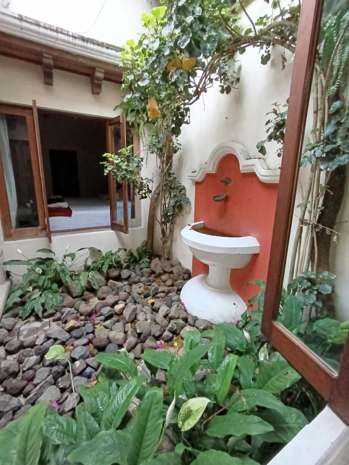 Donde Lico Hotel Antigua ภายนอก รูปภาพ